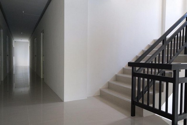 ประกาศฟรี! ซื้อ-ขาย-เช่า คอนโด บ้าน ทาวน์โฮม ที่ดิน และพื้นที่เชิงพาณิชย์ทั่วประเทศไทย ทุกทำเล ทุกงบประมาณ ไม่มีค่าใช้จ่าย ลงง่าย ขายไว เข้าถึงผู้ซื้อโดยตรง 5 476344pic4.jpg