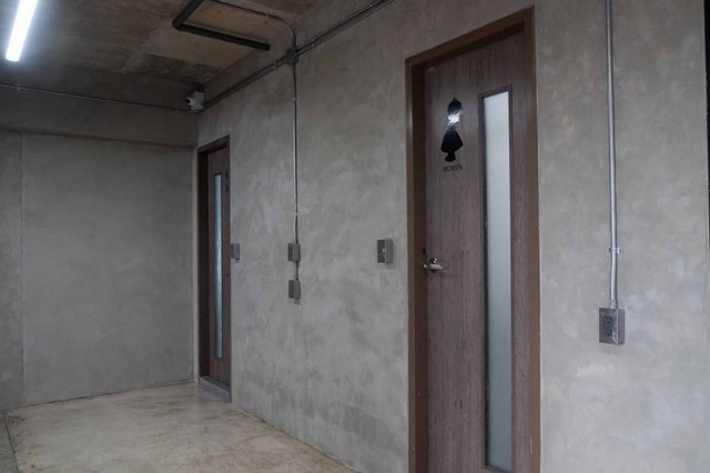 ประกาศฟรี! ซื้อ-ขาย-เช่า คอนโด บ้าน ทาวน์โฮม ที่ดิน และพื้นที่เชิงพาณิชย์ทั่วประเทศไทย ทุกทำเล ทุกงบประมาณ ไม่มีค่าใช้จ่าย ลงง่าย ขายไว เข้าถึงผู้ซื้อโดยตรง 5 476339pic4.jpg