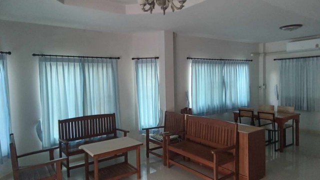 ประกาศฟรี! ซื้อ-ขาย-เช่า คอนโด บ้าน ทาวน์โฮม ที่ดิน และพื้นที่เชิงพาณิชย์ทั่วประเทศไทย ทุกทำเล ทุกงบประมาณ ไม่มีค่าใช้จ่าย ลงง่าย ขายไว เข้าถึงผู้ซื้อโดยตรง 4 173011pic3.jpg