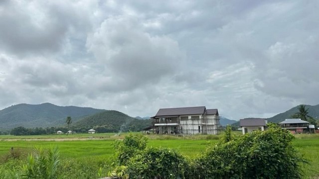 ประกาศฟรี! ซื้อ-ขาย-เช่า คอนโด บ้าน ทาวน์โฮม ที่ดิน และพื้นที่เชิงพาณิชย์ทั่วประเทศไทย ทุกทำเล ทุกงบประมาณ ไม่มีค่าใช้จ่าย ลงง่าย ขายไว เข้าถึงผู้ซื้อโดยตรง 4 173007pic3.jpg