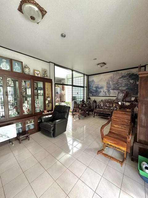 ประกาศฟรี! ซื้อ-ขาย-เช่า คอนโด บ้าน ทาวน์โฮม ที่ดิน และพื้นที่เชิงพาณิชย์ทั่วประเทศไทย ทุกทำเล ทุกงบประมาณ ไม่มีค่าใช้จ่าย ลงง่าย ขายไว เข้าถึงผู้ซื้อโดยตรง 4 476211pic3.jpg