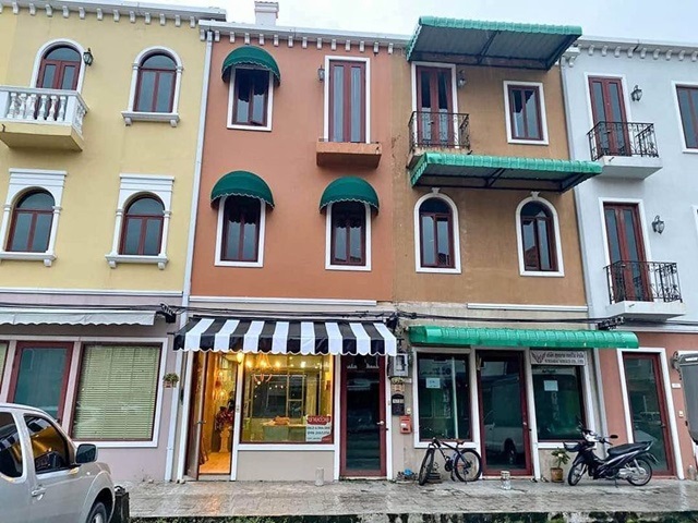 ประกาศฟรี! ซื้อ-ขาย-เช่า คอนโด บ้าน ทาวน์โฮม ที่ดิน และพื้นที่เชิงพาณิชย์ทั่วประเทศไทย ทุกทำเล ทุกงบประมาณ ไม่มีค่าใช้จ่าย ลงง่าย ขายไว เข้าถึงผู้ซื้อโดยตรง 2 22496pic1.jpg