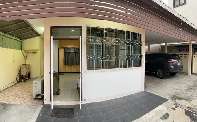 ประกาศฟรี! ซื้อ-ขาย-เช่า คอนโด บ้าน ทาวน์โฮม ที่ดิน และพื้นที่เชิงพาณิชย์ทั่วประเทศไทย ทุกทำเล ทุกงบประมาณ ไม่มีค่าใช้จ่าย ลงง่าย ขายไว เข้าถึงผู้ซื้อโดยตรง 3 173188pic2.jpg