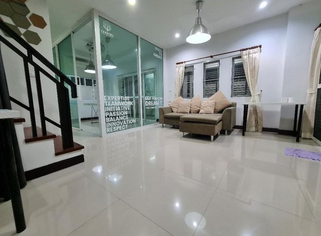 ประกาศฟรี! ซื้อ-ขาย-เช่า คอนโด บ้าน ทาวน์โฮม ที่ดิน และพื้นที่เชิงพาณิชย์ทั่วประเทศไทย ทุกทำเล ทุกงบประมาณ ไม่มีค่าใช้จ่าย ลงง่าย ขายไว เข้าถึงผู้ซื้อโดยตรง 4 277614pic3.jpg