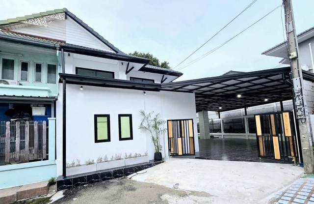 ประกาศฟรี! ซื้อ-ขาย-เช่า คอนโด บ้าน ทาวน์โฮม ที่ดิน และพื้นที่เชิงพาณิชย์ทั่วประเทศไทย ทุกทำเล ทุกงบประมาณ ไม่มีค่าใช้จ่าย ลงง่าย ขายไว เข้าถึงผู้ซื้อโดยตรง 4 277626pic3.jpg