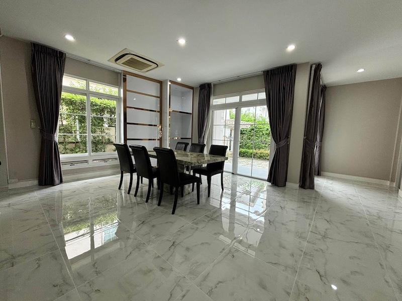 ประกาศฟรี! ซื้อ-ขาย-เช่า คอนโด บ้าน ทาวน์โฮม ที่ดิน และพื้นที่เชิงพาณิชย์ทั่วประเทศไทย ทุกทำเล ทุกงบประมาณ ไม่มีค่าใช้จ่าย ลงง่าย ขายไว เข้าถึงผู้ซื้อโดยตรง 3 476623pic2.jpg