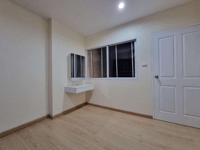 ประกาศฟรี! ซื้อ-ขาย-เช่า คอนโด บ้าน ทาวน์โฮม ที่ดิน และพื้นที่เชิงพาณิชย์ทั่วประเทศไทย ทุกทำเล ทุกงบประมาณ ไม่มีค่าใช้จ่าย ลงง่าย ขายไว เข้าถึงผู้ซื้อโดยตรง 2 173238pic1.jpg