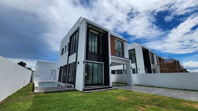 ประกาศฟรี! ซื้อ-ขาย-เช่า คอนโด บ้าน ทาวน์โฮม ที่ดิน และพื้นที่เชิงพาณิชย์ทั่วประเทศไทย ทุกทำเล ทุกงบประมาณ ไม่มีค่าใช้จ่าย ลงง่าย ขายไว เข้าถึงผู้ซื้อโดยตรง 2 173311pic1.jpg