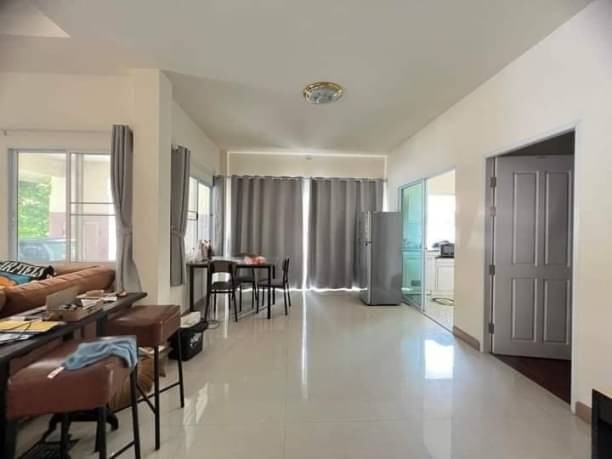 ประกาศฟรี! ซื้อ-ขาย-เช่า คอนโด บ้าน ทาวน์โฮม ที่ดิน และพื้นที่เชิงพาณิชย์ทั่วประเทศไทย ทุกทำเล ทุกงบประมาณ ไม่มีค่าใช้จ่าย ลงง่าย ขายไว เข้าถึงผู้ซื้อโดยตรง 4 173342pic3.jpg