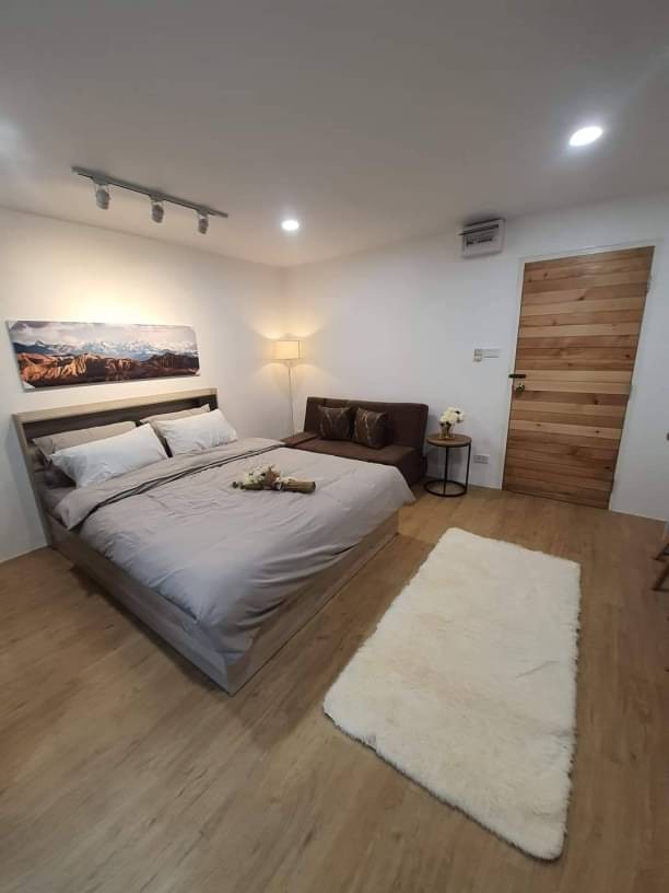 ประกาศฟรี! ซื้อ-ขาย-เช่า คอนโด บ้าน ทาวน์โฮม ที่ดิน และพื้นที่เชิงพาณิชย์ทั่วประเทศไทย ทุกทำเล ทุกงบประมาณ ไม่มีค่าใช้จ่าย ลงง่าย ขายไว เข้าถึงผู้ซื้อโดยตรง 2 173335pic1.jpg