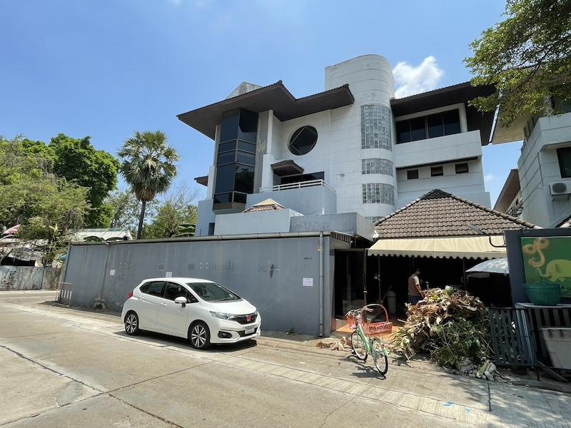 ประกาศฟรี! ซื้อ-ขาย-เช่า คอนโด บ้าน ทาวน์โฮม ที่ดิน และพื้นที่เชิงพาณิชย์ทั่วประเทศไทย ทุกทำเล ทุกงบประมาณ ไม่มีค่าใช้จ่าย ลงง่าย ขายไว เข้าถึงผู้ซื้อโดยตรง 2 476829pic1.jpg