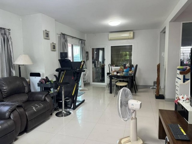 ประกาศฟรี! ซื้อ-ขาย-เช่า คอนโด บ้าน ทาวน์โฮม ที่ดิน และพื้นที่เชิงพาณิชย์ทั่วประเทศไทย ทุกทำเล ทุกงบประมาณ ไม่มีค่าใช้จ่าย ลงง่าย ขายไว เข้าถึงผู้ซื้อโดยตรง 5 173398pic4.jpg