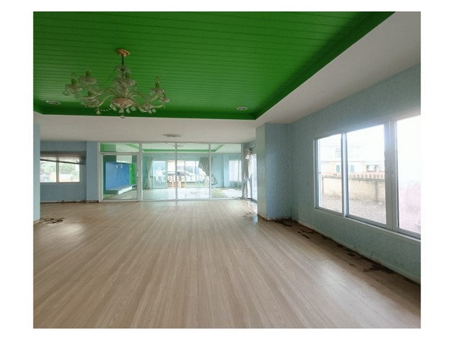 ประกาศฟรี! ซื้อ-ขาย-เช่า คอนโด บ้าน ทาวน์โฮม ที่ดิน และพื้นที่เชิงพาณิชย์ทั่วประเทศไทย ทุกทำเล ทุกงบประมาณ ไม่มีค่าใช้จ่าย ลงง่าย ขายไว เข้าถึงผู้ซื้อโดยตรง 5 172010pic4.jpg