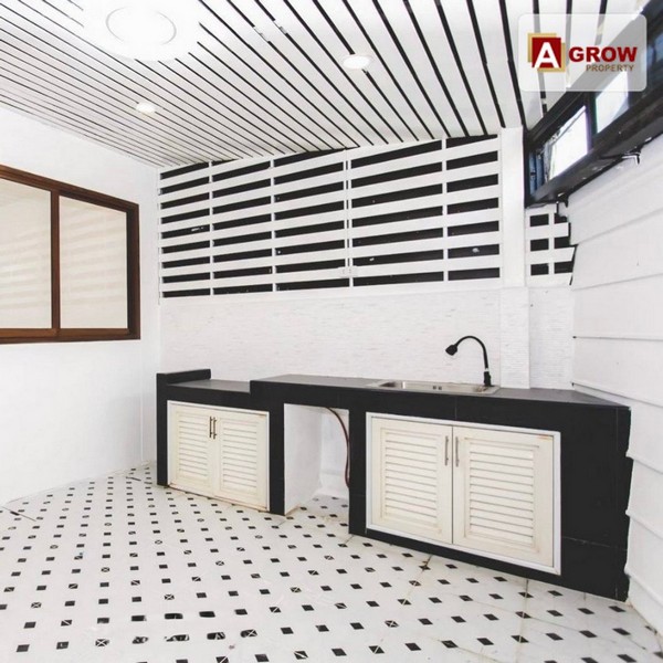 ประกาศฟรี! ซื้อ-ขาย-เช่า คอนโด บ้าน ทาวน์โฮม ที่ดิน และพื้นที่เชิงพาณิชย์ทั่วประเทศไทย ทุกทำเล ทุกงบประมาณ ไม่มีค่าใช้จ่าย ลงง่าย ขายไว เข้าถึงผู้ซื้อโดยตรง 5 22753pic4.jpg