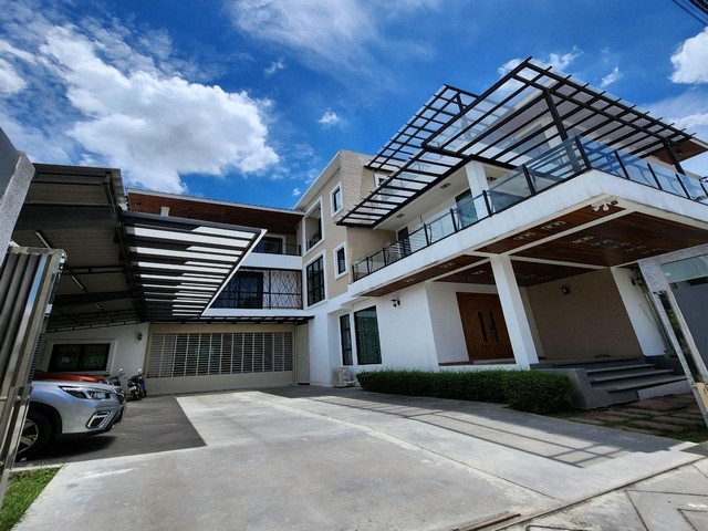 ประกาศฟรี! ซื้อ-ขาย-เช่า คอนโด บ้าน ทาวน์โฮม ที่ดิน และพื้นที่เชิงพาณิชย์ทั่วประเทศไทย ทุกทำเล ทุกงบประมาณ ไม่มีค่าใช้จ่าย ลงง่าย ขายไว เข้าถึงผู้ซื้อโดยตรง 3 476876pic2.jpg