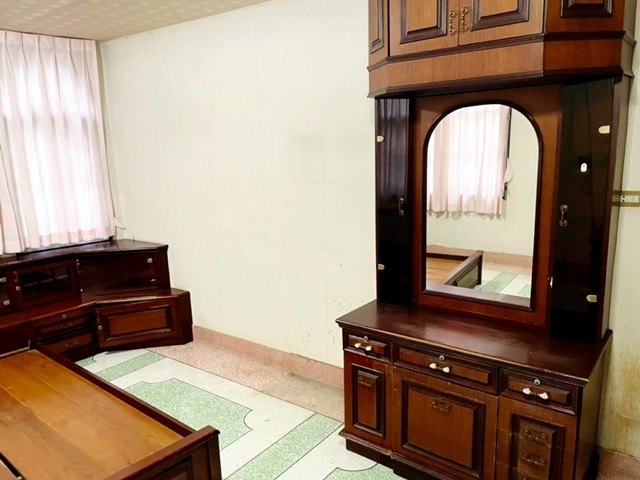 ประกาศฟรี! ซื้อ-ขาย-เช่า คอนโด บ้าน ทาวน์โฮม ที่ดิน และพื้นที่เชิงพาณิชย์ทั่วประเทศไทย ทุกทำเล ทุกงบประมาณ ไม่มีค่าใช้จ่าย ลงง่าย ขายไว เข้าถึงผู้ซื้อโดยตรง 4 173434pic3.jpg