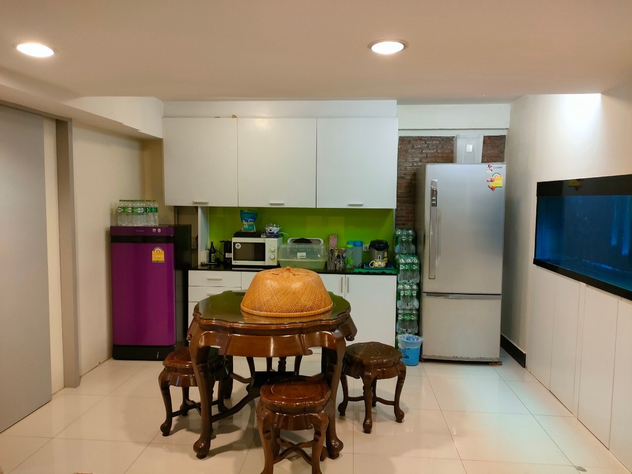 ประกาศฟรี! ซื้อ-ขาย-เช่า คอนโด บ้าน ทาวน์โฮม ที่ดิน และพื้นที่เชิงพาณิชย์ทั่วประเทศไทย ทุกทำเล ทุกงบประมาณ ไม่มีค่าใช้จ่าย ลงง่าย ขายไว เข้าถึงผู้ซื้อโดยตรง 5 173523pic4.jpg