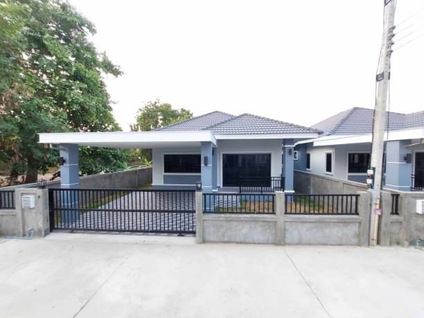 ประกาศฟรี! ซื้อ-ขาย-เช่า คอนโด บ้าน ทาวน์โฮม ที่ดิน และพื้นที่เชิงพาณิชย์ทั่วประเทศไทย ทุกทำเล ทุกงบประมาณ ไม่มีค่าใช้จ่าย ลงง่าย ขายไว เข้าถึงผู้ซื้อโดยตรง 2 173555pic1.jpg