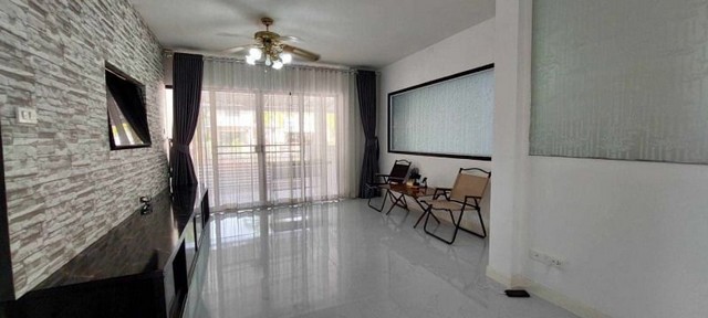 ประกาศฟรี! ซื้อ-ขาย-เช่า คอนโด บ้าน ทาวน์โฮม ที่ดิน และพื้นที่เชิงพาณิชย์ทั่วประเทศไทย ทุกทำเล ทุกงบประมาณ ไม่มีค่าใช้จ่าย ลงง่าย ขายไว เข้าถึงผู้ซื้อโดยตรง 4 173599pic3.jpg