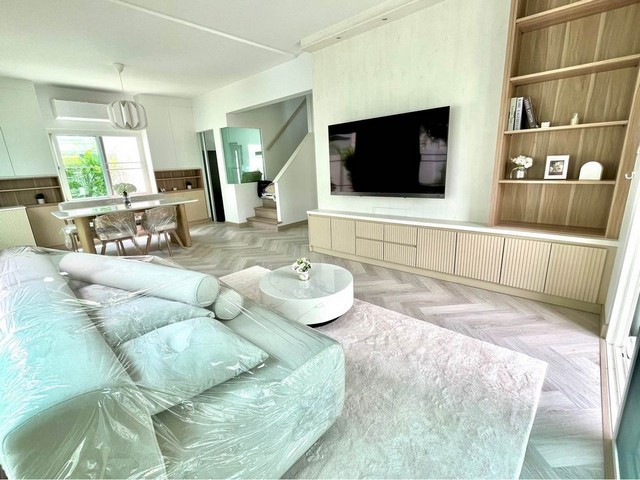 ประกาศฟรี! ซื้อ-ขาย-เช่า คอนโด บ้าน ทาวน์โฮม ที่ดิน และพื้นที่เชิงพาณิชย์ทั่วประเทศไทย ทุกทำเล ทุกงบประมาณ ไม่มีค่าใช้จ่าย ลงง่าย ขายไว เข้าถึงผู้ซื้อโดยตรง 3 477149pic2.jpg