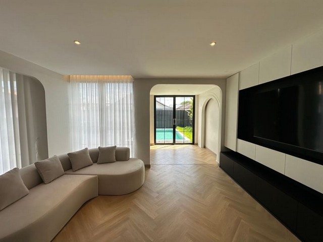 ประกาศฟรี! ซื้อ-ขาย-เช่า คอนโด บ้าน ทาวน์โฮม ที่ดิน และพื้นที่เชิงพาณิชย์ทั่วประเทศไทย ทุกทำเล ทุกงบประมาณ ไม่มีค่าใช้จ่าย ลงง่าย ขายไว เข้าถึงผู้ซื้อโดยตรง 4 173706pic3.jpg