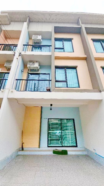 ประกาศฟรี! ซื้อ-ขาย-เช่า คอนโด บ้าน ทาวน์โฮม ที่ดิน และพื้นที่เชิงพาณิชย์ทั่วประเทศไทย ทุกทำเล ทุกงบประมาณ ไม่มีค่าใช้จ่าย ลงง่าย ขายไว เข้าถึงผู้ซื้อโดยตรง 2 173677pic1.jpg