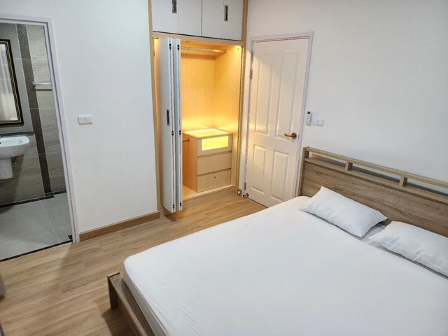 ประกาศฟรี! ซื้อ-ขาย-เช่า คอนโด บ้าน ทาวน์โฮม ที่ดิน และพื้นที่เชิงพาณิชย์ทั่วประเทศไทย ทุกทำเล ทุกงบประมาณ ไม่มีค่าใช้จ่าย ลงง่าย ขายไว เข้าถึงผู้ซื้อโดยตรง 5 173675pic4.jpg