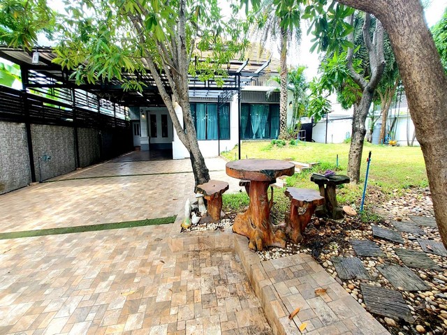 ประกาศฟรี! ซื้อ-ขาย-เช่า คอนโด บ้าน ทาวน์โฮม ที่ดิน และพื้นที่เชิงพาณิชย์ทั่วประเทศไทย ทุกทำเล ทุกงบประมาณ ไม่มีค่าใช้จ่าย ลงง่าย ขายไว เข้าถึงผู้ซื้อโดยตรง 4 477168pic3.jpg