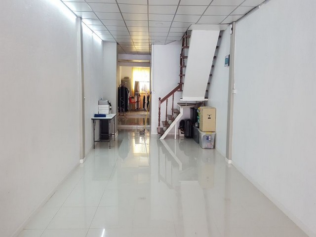 ประกาศฟรี! ซื้อ-ขาย-เช่า คอนโด บ้าน ทาวน์โฮม ที่ดิน และพื้นที่เชิงพาณิชย์ทั่วประเทศไทย ทุกทำเล ทุกงบประมาณ ไม่มีค่าใช้จ่าย ลงง่าย ขายไว เข้าถึงผู้ซื้อโดยตรง 4 472590pic3.jpg