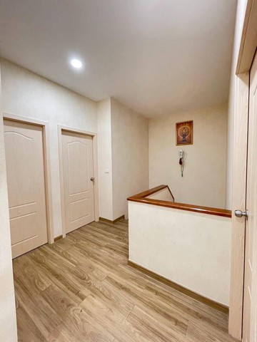 ประกาศฟรี! ซื้อ-ขาย-เช่า คอนโด บ้าน ทาวน์โฮม ที่ดิน และพื้นที่เชิงพาณิชย์ทั่วประเทศไทย ทุกทำเล ทุกงบประมาณ ไม่มีค่าใช้จ่าย ลงง่าย ขายไว เข้าถึงผู้ซื้อโดยตรง 5 275708pic4.jpg