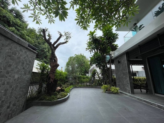 ประกาศฟรี! ซื้อ-ขาย-เช่า คอนโด บ้าน ทาวน์โฮม ที่ดิน และพื้นที่เชิงพาณิชย์ทั่วประเทศไทย ทุกทำเล ทุกงบประมาณ ไม่มีค่าใช้จ่าย ลงง่าย ขายไว เข้าถึงผู้ซื้อโดยตรง 4 477255pic3.jpg