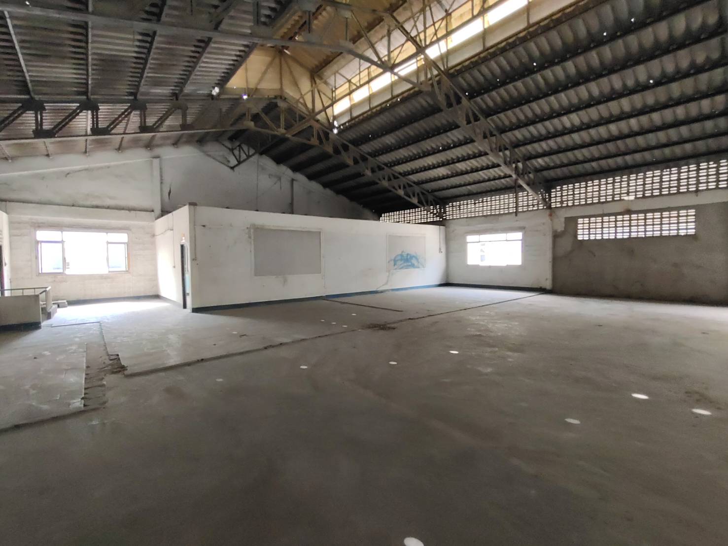 ประกาศฟรี! ซื้อ-ขาย-เช่า คอนโด บ้าน ทาวน์โฮม ที่ดิน และพื้นที่เชิงพาณิชย์ทั่วประเทศไทย ทุกทำเล ทุกงบประมาณ ไม่มีค่าใช้จ่าย ลงง่าย ขายไว เข้าถึงผู้ซื้อโดยตรง 4 173762pic3.jpg