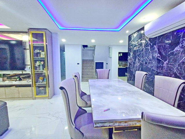 ประกาศฟรี! ซื้อ-ขาย-เช่า คอนโด บ้าน ทาวน์โฮม ที่ดิน และพื้นที่เชิงพาณิชย์ทั่วประเทศไทย ทุกทำเล ทุกงบประมาณ ไม่มีค่าใช้จ่าย ลงง่าย ขายไว เข้าถึงผู้ซื้อโดยตรง 4 23009pic3.jpg