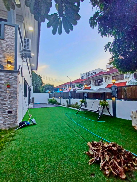 ประกาศฟรี! ซื้อ-ขาย-เช่า คอนโด บ้าน ทาวน์โฮม ที่ดิน และพื้นที่เชิงพาณิชย์ทั่วประเทศไทย ทุกทำเล ทุกงบประมาณ ไม่มีค่าใช้จ่าย ลงง่าย ขายไว เข้าถึงผู้ซื้อโดยตรง 4 23008pic3.jpg