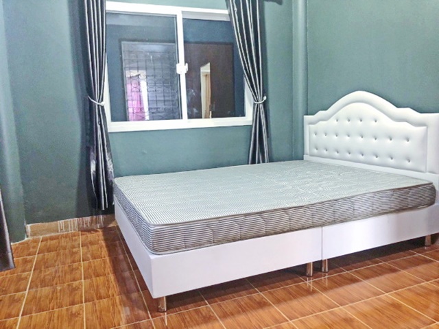 ประกาศฟรี! ซื้อ-ขาย-เช่า คอนโด บ้าน ทาวน์โฮม ที่ดิน และพื้นที่เชิงพาณิชย์ทั่วประเทศไทย ทุกทำเล ทุกงบประมาณ ไม่มีค่าใช้จ่าย ลงง่าย ขายไว เข้าถึงผู้ซื้อโดยตรง 3 173815pic2.jpg