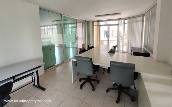 ประกาศฟรี! ซื้อ-ขาย-เช่า คอนโด บ้าน ทาวน์โฮม ที่ดิน และพื้นที่เชิงพาณิชย์ทั่วประเทศไทย ทุกทำเล ทุกงบประมาณ ไม่มีค่าใช้จ่าย ลงง่าย ขายไว เข้าถึงผู้ซื้อโดยตรง 3 169219pic2.jpg