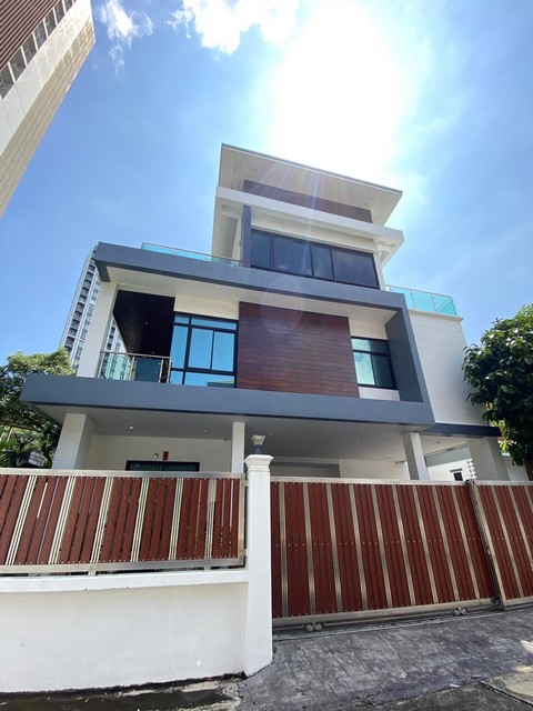 ประกาศฟรี! ซื้อ-ขาย-เช่า คอนโด บ้าน ทาวน์โฮม ที่ดิน และพื้นที่เชิงพาณิชย์ทั่วประเทศไทย ทุกทำเล ทุกงบประมาณ ไม่มีค่าใช้จ่าย ลงง่าย ขายไว เข้าถึงผู้ซื้อโดยตรง 2 477386pic1.jpg