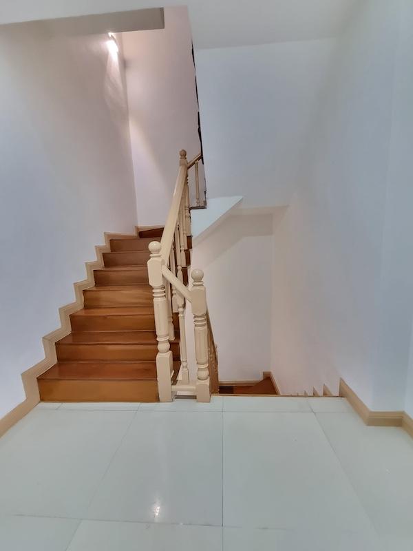 ประกาศฟรี! ซื้อ-ขาย-เช่า คอนโด บ้าน ทาวน์โฮม ที่ดิน และพื้นที่เชิงพาณิชย์ทั่วประเทศไทย ทุกทำเล ทุกงบประมาณ ไม่มีค่าใช้จ่าย ลงง่าย ขายไว เข้าถึงผู้ซื้อโดยตรง 5 477417pic4.jpg