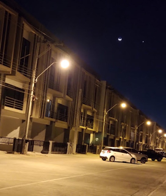 ประกาศฟรี! ซื้อ-ขาย-เช่า คอนโด บ้าน ทาวน์โฮม ที่ดิน และพื้นที่เชิงพาณิชย์ทั่วประเทศไทย ทุกทำเล ทุกงบประมาณ ไม่มีค่าใช้จ่าย ลงง่าย ขายไว เข้าถึงผู้ซื้อโดยตรง 5 173910pic4.jpg