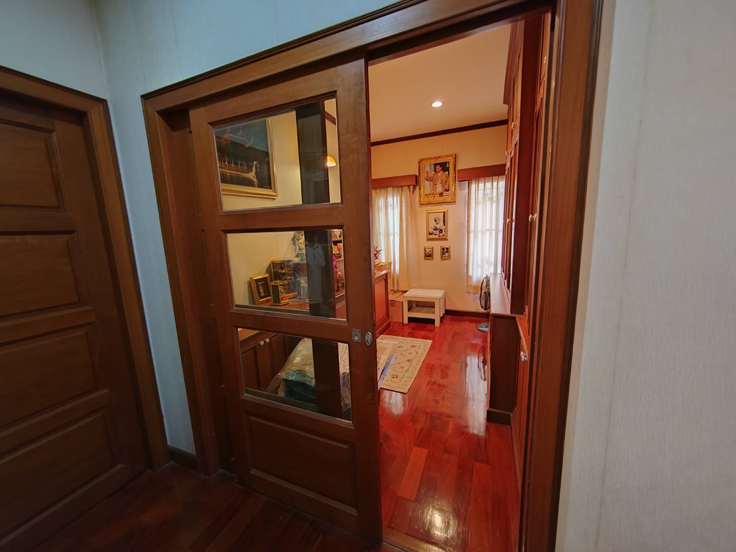 ประกาศฟรี! ซื้อ-ขาย-เช่า คอนโด บ้าน ทาวน์โฮม ที่ดิน และพื้นที่เชิงพาณิชย์ทั่วประเทศไทย ทุกทำเล ทุกงบประมาณ ไม่มีค่าใช้จ่าย ลงง่าย ขายไว เข้าถึงผู้ซื้อโดยตรง 9 493052.jpg