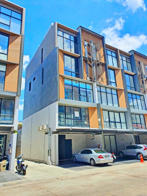 ประกาศฟรี! ซื้อ-ขาย-เช่า คอนโด บ้าน ทาวน์โฮม ที่ดิน และพื้นที่เชิงพาณิชย์ทั่วประเทศไทย ทุกทำเล ทุกงบประมาณ ไม่มีค่าใช้จ่าย ลงง่าย ขายไว เข้าถึงผู้ซื้อโดยตรง 2 173992pic1.jpg