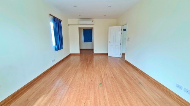 ประกาศฟรี! ซื้อ-ขาย-เช่า คอนโด บ้าน ทาวน์โฮม ที่ดิน และพื้นที่เชิงพาณิชย์ทั่วประเทศไทย ทุกทำเล ทุกงบประมาณ ไม่มีค่าใช้จ่าย ลงง่าย ขายไว เข้าถึงผู้ซื้อโดยตรง 5 174104pic4.jpg