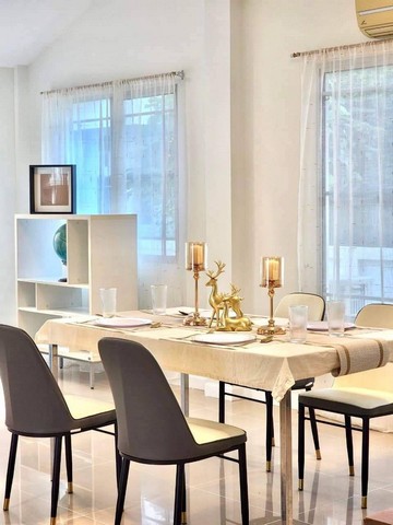 ประกาศฟรี! ซื้อ-ขาย-เช่า คอนโด บ้าน ทาวน์โฮม ที่ดิน และพื้นที่เชิงพาณิชย์ทั่วประเทศไทย ทุกทำเล ทุกงบประมาณ ไม่มีค่าใช้จ่าย ลงง่าย ขายไว เข้าถึงผู้ซื้อโดยตรง 3 477720pic2.jpg