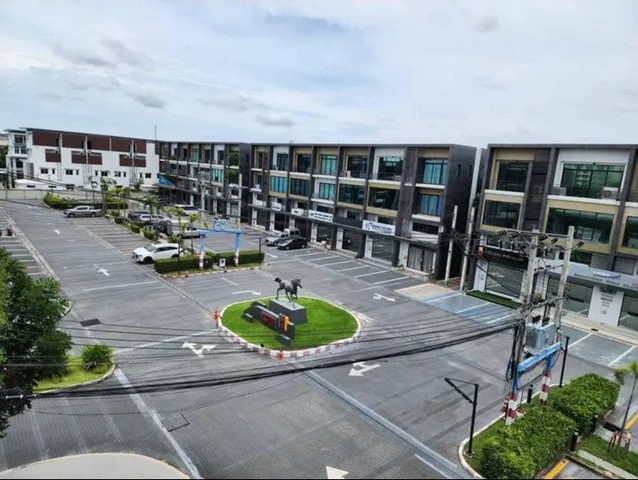 ประกาศฟรี! ซื้อ-ขาย-เช่า คอนโด บ้าน ทาวน์โฮม ที่ดิน และพื้นที่เชิงพาณิชย์ทั่วประเทศไทย ทุกทำเล ทุกงบประมาณ ไม่มีค่าใช้จ่าย ลงง่าย ขายไว เข้าถึงผู้ซื้อโดยตรง 4 477716pic3.jpg