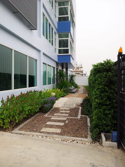 ประกาศฟรี! ซื้อ-ขาย-เช่า คอนโด บ้าน ทาวน์โฮม ที่ดิน และพื้นที่เชิงพาณิชย์ทั่วประเทศไทย ทุกทำเล ทุกงบประมาณ ไม่มีค่าใช้จ่าย ลงง่าย ขายไว เข้าถึงผู้ซื้อโดยตรง 4 477663pic3.jpg