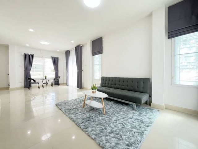 ประกาศฟรี! ซื้อ-ขาย-เช่า คอนโด บ้าน ทาวน์โฮม ที่ดิน และพื้นที่เชิงพาณิชย์ทั่วประเทศไทย ทุกทำเล ทุกงบประมาณ ไม่มีค่าใช้จ่าย ลงง่าย ขายไว เข้าถึงผู้ซื้อโดยตรง 3 23469pic2.jpg