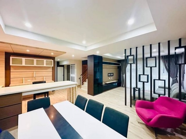 ประกาศฟรี! ซื้อ-ขาย-เช่า คอนโด บ้าน ทาวน์โฮม ที่ดิน และพื้นที่เชิงพาณิชย์ทั่วประเทศไทย ทุกทำเล ทุกงบประมาณ ไม่มีค่าใช้จ่าย ลงง่าย ขายไว เข้าถึงผู้ซื้อโดยตรง 4 23466pic3.jpg