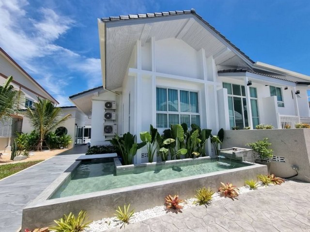 ประกาศฟรี! ซื้อ-ขาย-เช่า คอนโด บ้าน ทาวน์โฮม ที่ดิน และพื้นที่เชิงพาณิชย์ทั่วประเทศไทย ทุกทำเล ทุกงบประมาณ ไม่มีค่าใช้จ่าย ลงง่าย ขายไว เข้าถึงผู้ซื้อโดยตรง 3 23522pic2.jpg