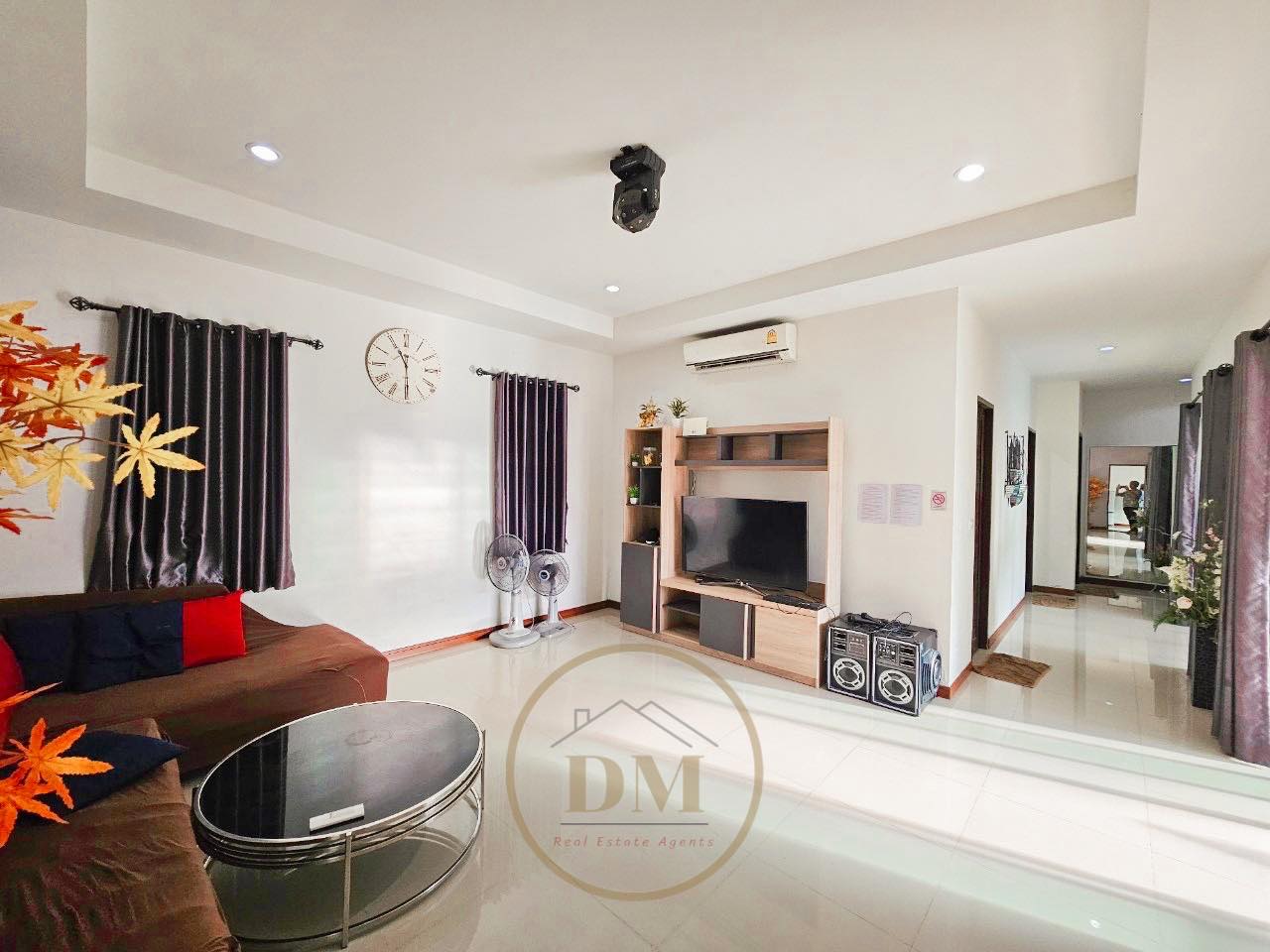 ประกาศฟรี! ซื้อ-ขาย-เช่า คอนโด บ้าน ทาวน์โฮม ที่ดิน และพื้นที่เชิงพาณิชย์ทั่วประเทศไทย ทุกทำเล ทุกงบประมาณ ไม่มีค่าใช้จ่าย ลงง่าย ขายไว เข้าถึงผู้ซื้อโดยตรง 5 23576pic4.jpg