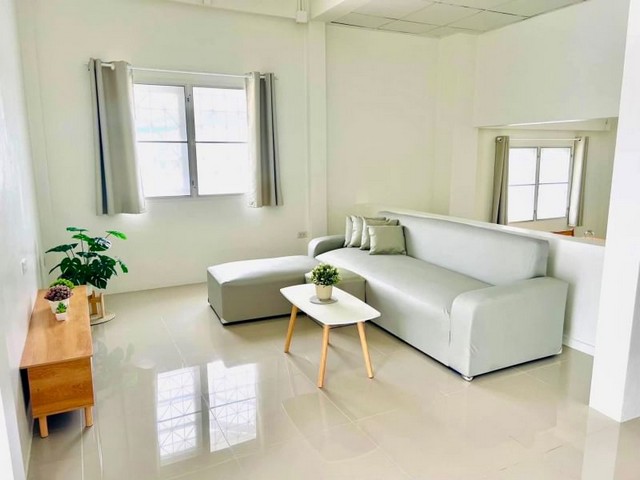 ประกาศฟรี! ซื้อ-ขาย-เช่า คอนโด บ้าน ทาวน์โฮม ที่ดิน และพื้นที่เชิงพาณิชย์ทั่วประเทศไทย ทุกทำเล ทุกงบประมาณ ไม่มีค่าใช้จ่าย ลงง่าย ขายไว เข้าถึงผู้ซื้อโดยตรง 3 23584pic2.jpg